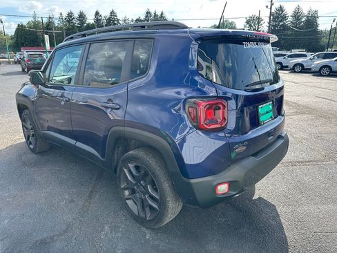 Used 2020 Jeep Renegade Altitude AWD/4WD image 5