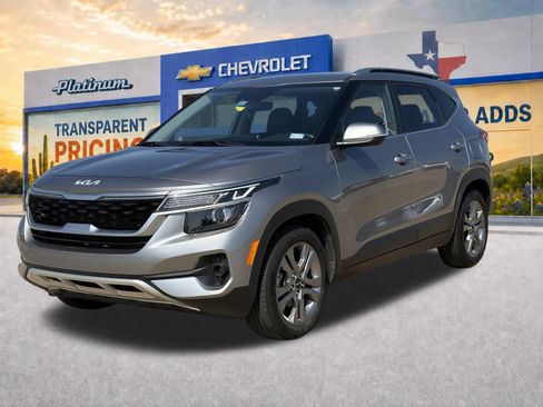 Used 2022 Kia Seltos S FWD image 3