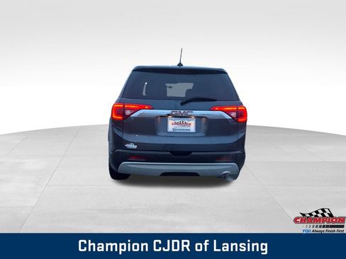 Used 2019 GMC Acadia SLE image 4