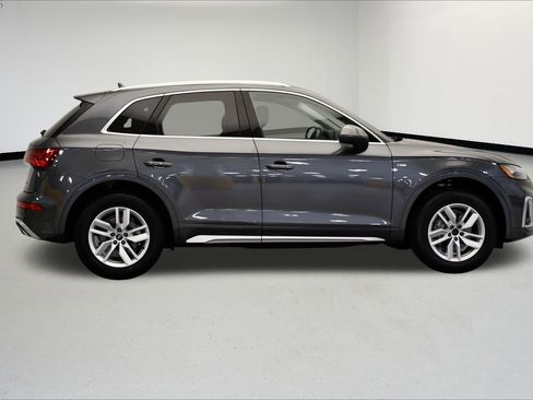 Certified 2023 Audi Q5 2.0T Premium w/ Convenience Package image 6
