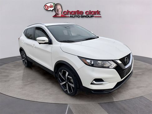 Used 2022 Nissan Rogue Sport SL image 8