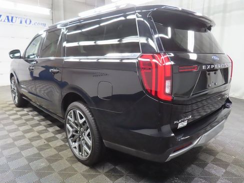 Used 2025 Ford Expedition Max Platinum w/ Platinum Ultimate Package image 5