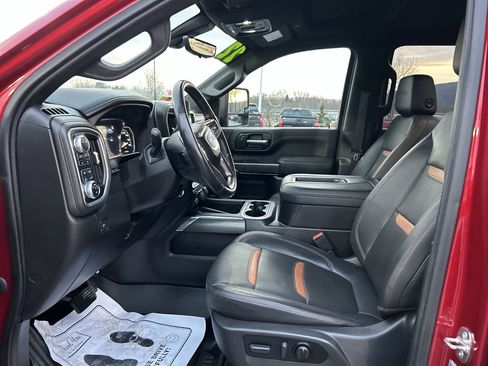 Used 2022 GMC Sierra 3500 AT4 w/ AT4 Preferred Package image 22