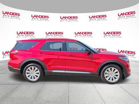 Certified 2025 Ford Explorer Platinum w/ LUX Leather Package AWD/4WD image 2