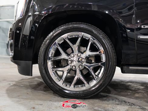 Used 2019 GMC Yukon XL Denali w/ Denali Ultimate Package image 9