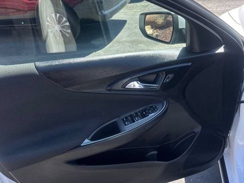 Used 2023 Chevrolet Malibu LT FWD image 22
