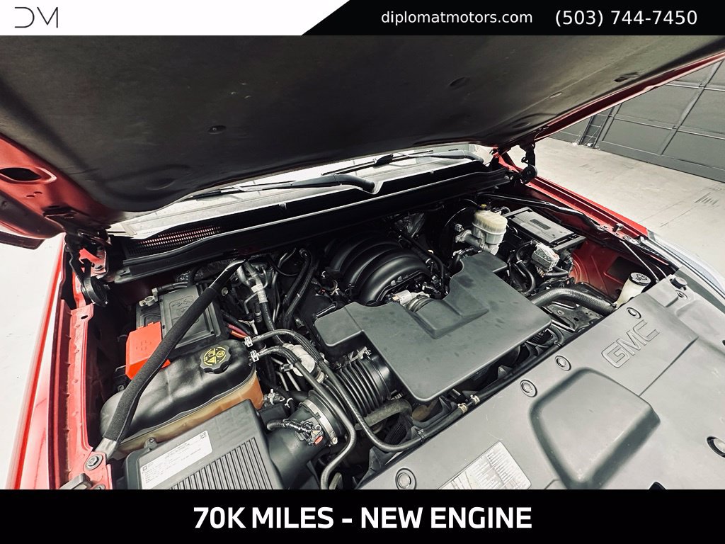 Used 2015 GMC Yukon Denali w/ Premium Package AWD/4WD image 43
