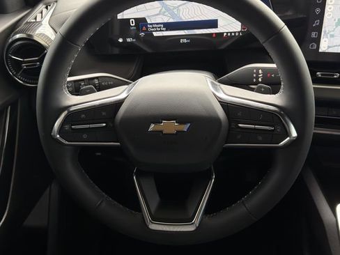 New 2026 Chevrolet Equinox LT image 8