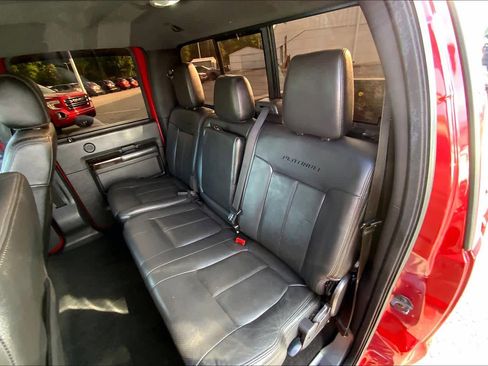 Used 2015 Ford F250 Platinum w/ FX4 Off-Road Package AWD/4WD image 19