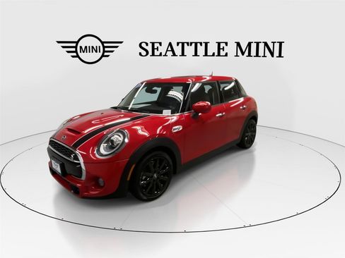 Used 2020 MINI Cooper S image 5