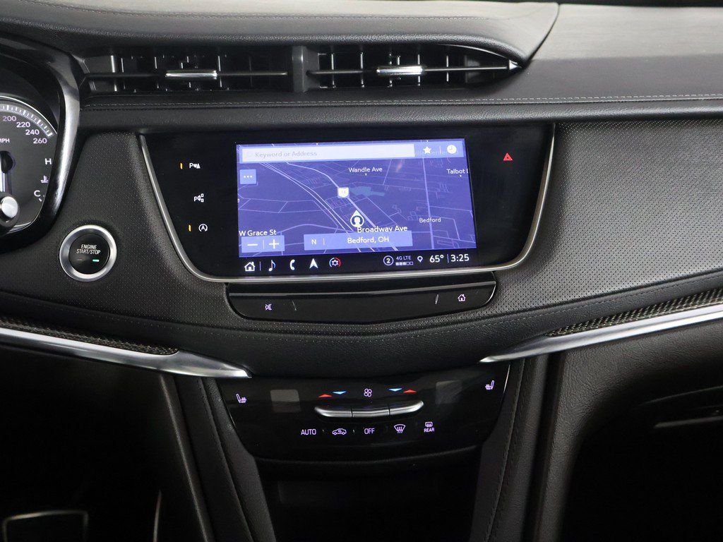 Used 2023 Cadillac XT5 Sportv w/ Technology Package AWD/4WD image 44