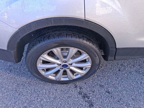 Used 2017 Ford Escape Titanium AWD/4WD image 8