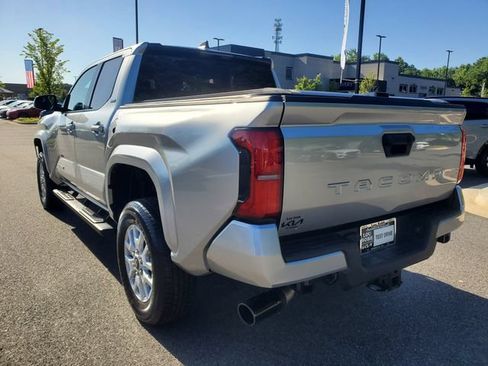 Used 2024 Toyota Tacoma SR5 RWD image 3