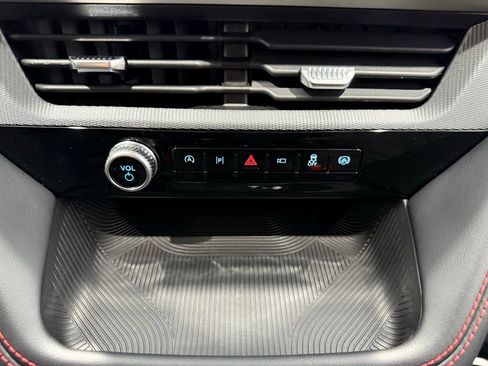 New 2026 Ford Explorer ST-Line w/ ST-Line Street Pack image 38