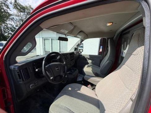 Used 2021 GMC Savana 3500 w/ Power Convenience Package RWD image 11