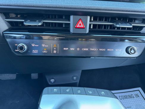 Used 2022 Kia EV6 Wind image 12