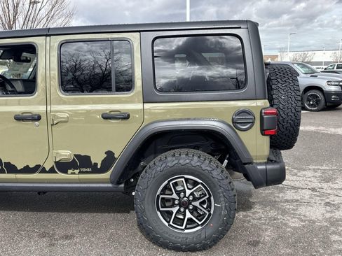 New 2025 Jeep Wrangler Unlimited Rubicon w/ Steel Bumper Group image 13