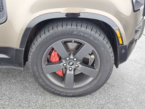Used 2020 Land Rover Defender 110 X AWD/4WD image 9