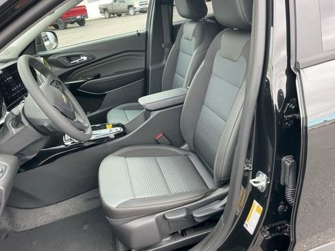 New 2026 Chevrolet Trax LT image 10