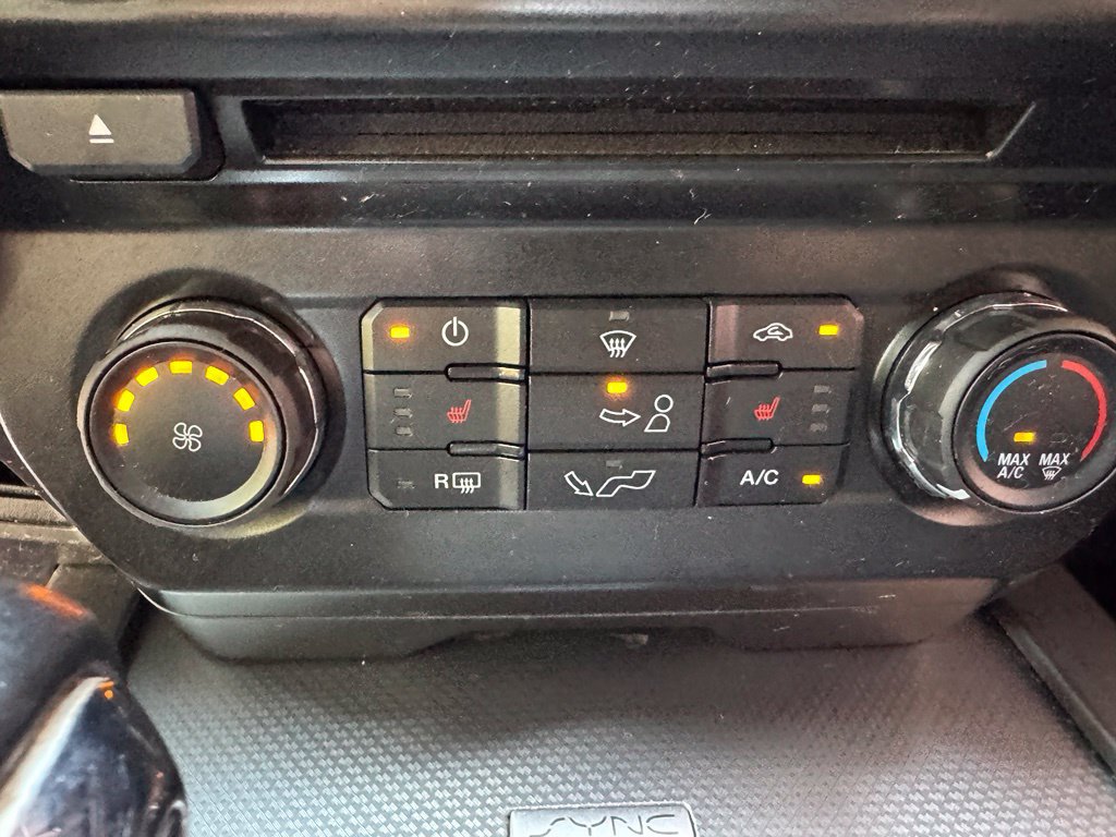 Used 2016 Ford F150 XLT w/ Equipment Group 302A Luxury AWD/4WD image 19