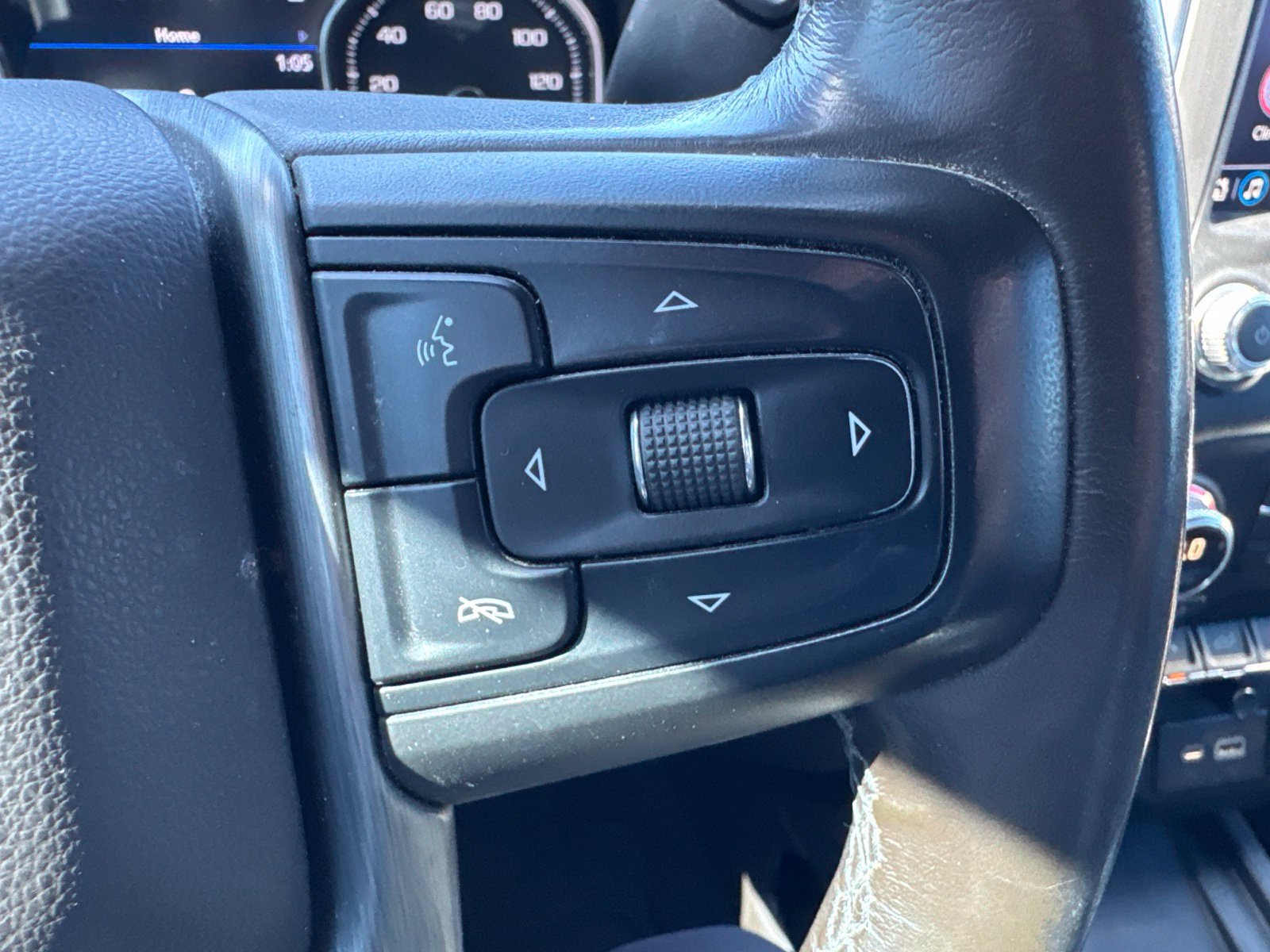 Used 2020 GMC Sierra 2500 Denali w/ Denali Ultimate Package AWD/4WD image 18