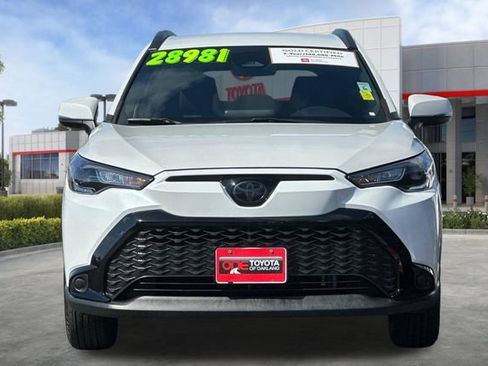 Used 2023 Toyota Corolla Cross AWD Hybrid image 10