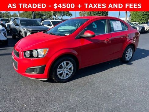 Used 2013 Chevrolet Sonic LT image 3