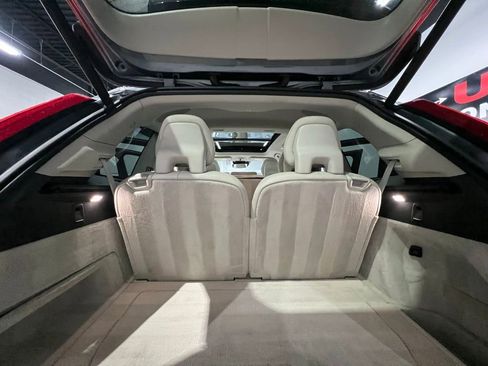 Used 2016 Volvo XC90 T6 Momentum AWD/4WD image 38