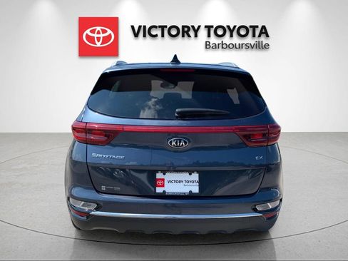 Used 2021 Kia Sportage EX AWD/4WD image 4