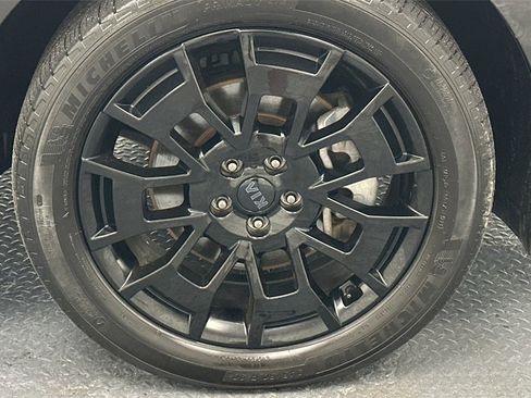 Used 2021 Kia Telluride EX w/ EX Premium Package image 22