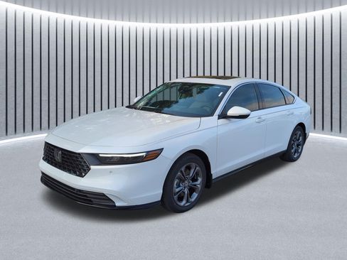 New 2025 Honda Accord EX-L image 10
