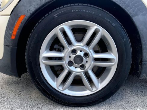 Used 2011 MINI Cooper Hardtop image 8