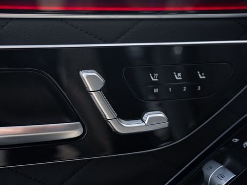 Used 2024 Mercedes-Benz S 580 4MATIC Sedan image 20