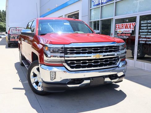 Used 2018 Chevrolet Silverado 1500 LTZ w/ Sport Package AWD/4WD image 40