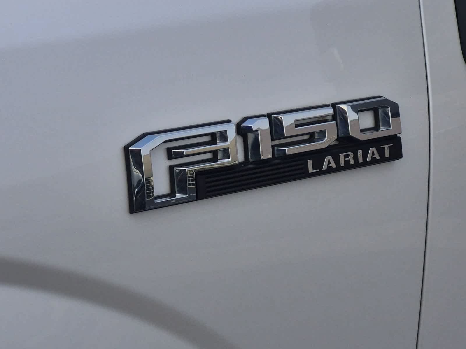 Used 2016 Ford F150 Lariat w/ Equipment Group 502A Luxury AWD/4WD image 13