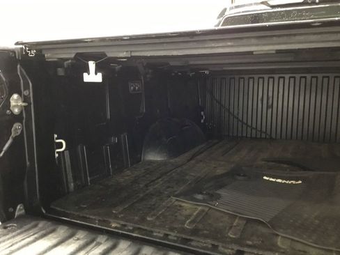 Used 2022 Toyota Tundra Platinum w/ Advanced Package image 17