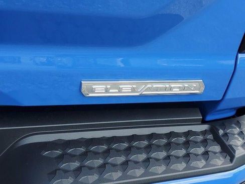 New 2026 GMC Canyon Elevation w/ Convenience Package RWD image 6