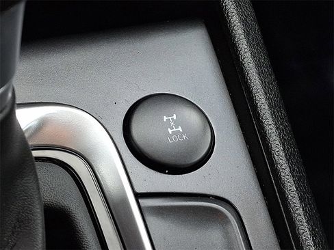 Used 2023 Hyundai Kona SEL w/ Cargo Package image 26