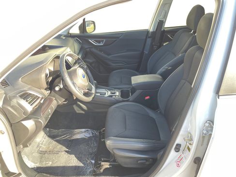 Used 2020 Subaru Forester Premium image 20