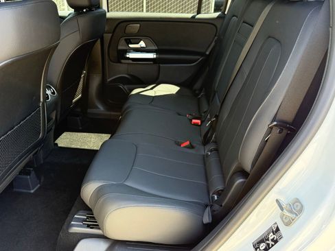 New 2026 Mercedes-Benz GLB 250 image 27