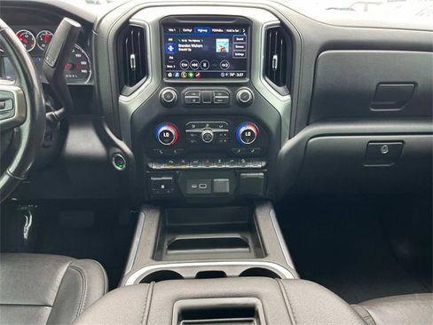 Used 2021 Chevrolet Silverado 1500 LT Trail Boss w/ Convenience Package II image 5
