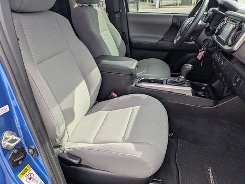 Used 2016 Toyota Tacoma SR5 image 20