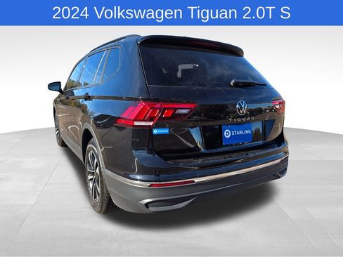 Used 2024 Volkswagen Tiguan S image 7