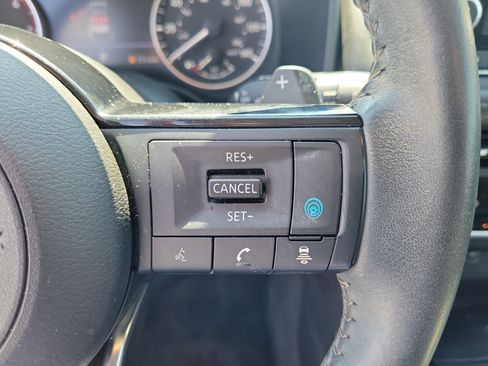 Certified 2023 Nissan Rogue SV w/ SV Premium B Package FWD image 17