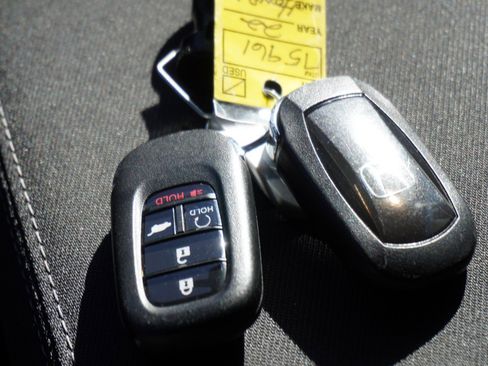 Used 2022 Honda Civic Sport image 17