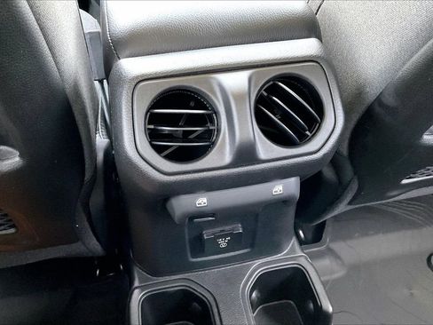 New 2026 Jeep Gladiator Rubicon image 15