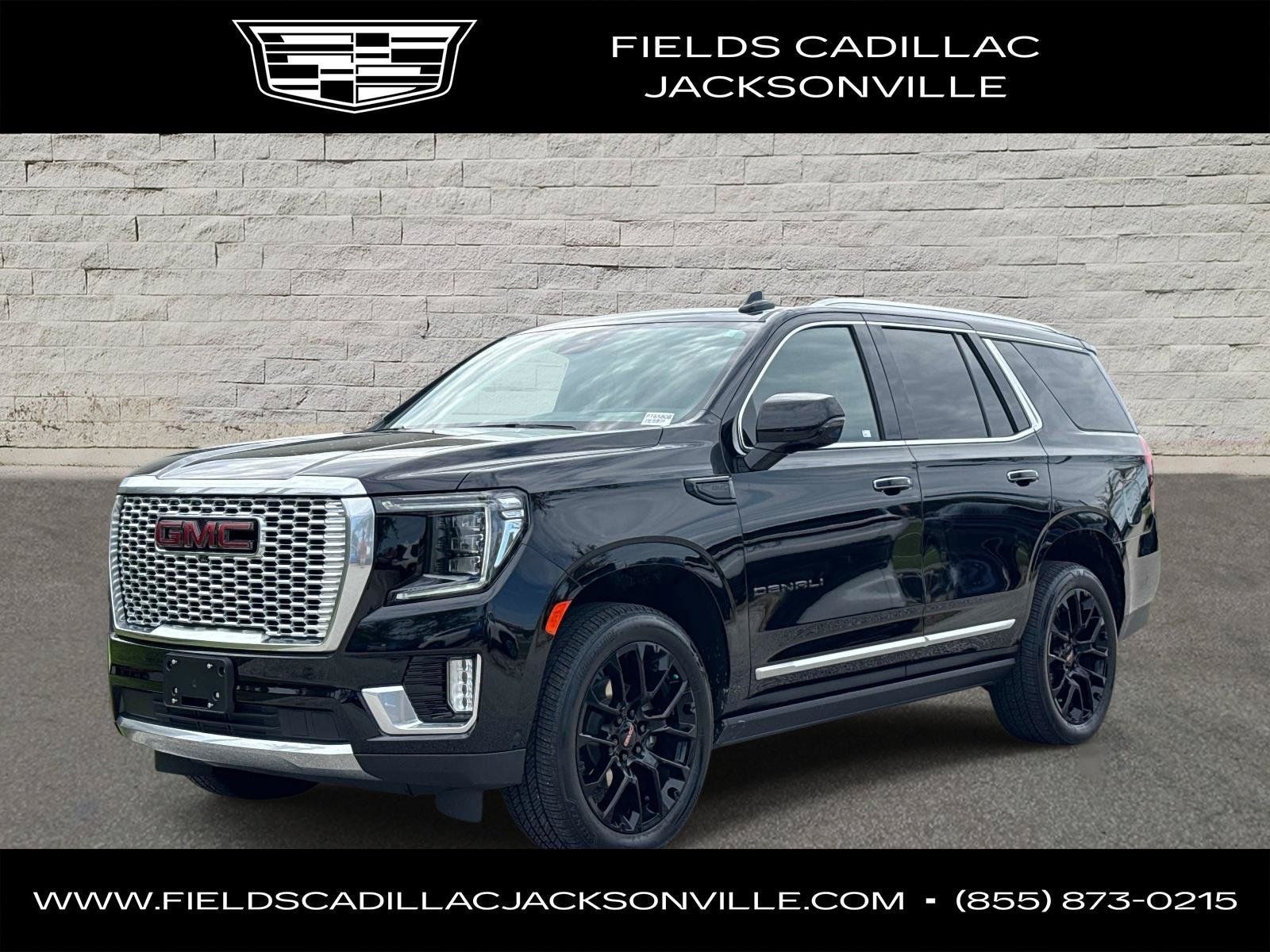 Used 2024 GMC Yukon Denali w/ Advanced Technology Package AWD/4WD image 1