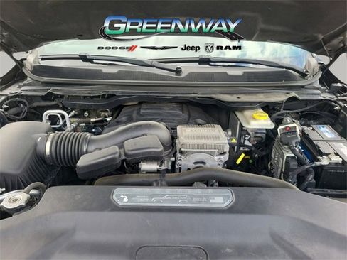 Used 2022 Jeep Wagoneer Series III w/ Flexible Seating Group image 9