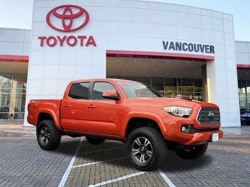 Certified 2018 Toyota Tacoma TRD Sport w/ Technology Package image 1