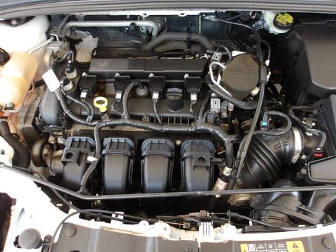 Used 2016 Ford Focus S FWD image 24